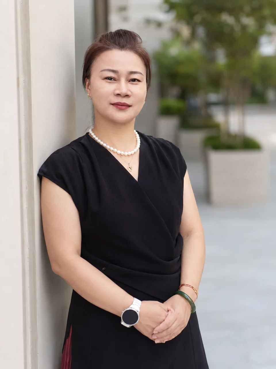 Gu Fiona, Material selection expert who analyzes product design, mold, molding process and application field from multiple dimensions, selects the right base resin and modification route, and helps companies reduce trial-and-error costs.