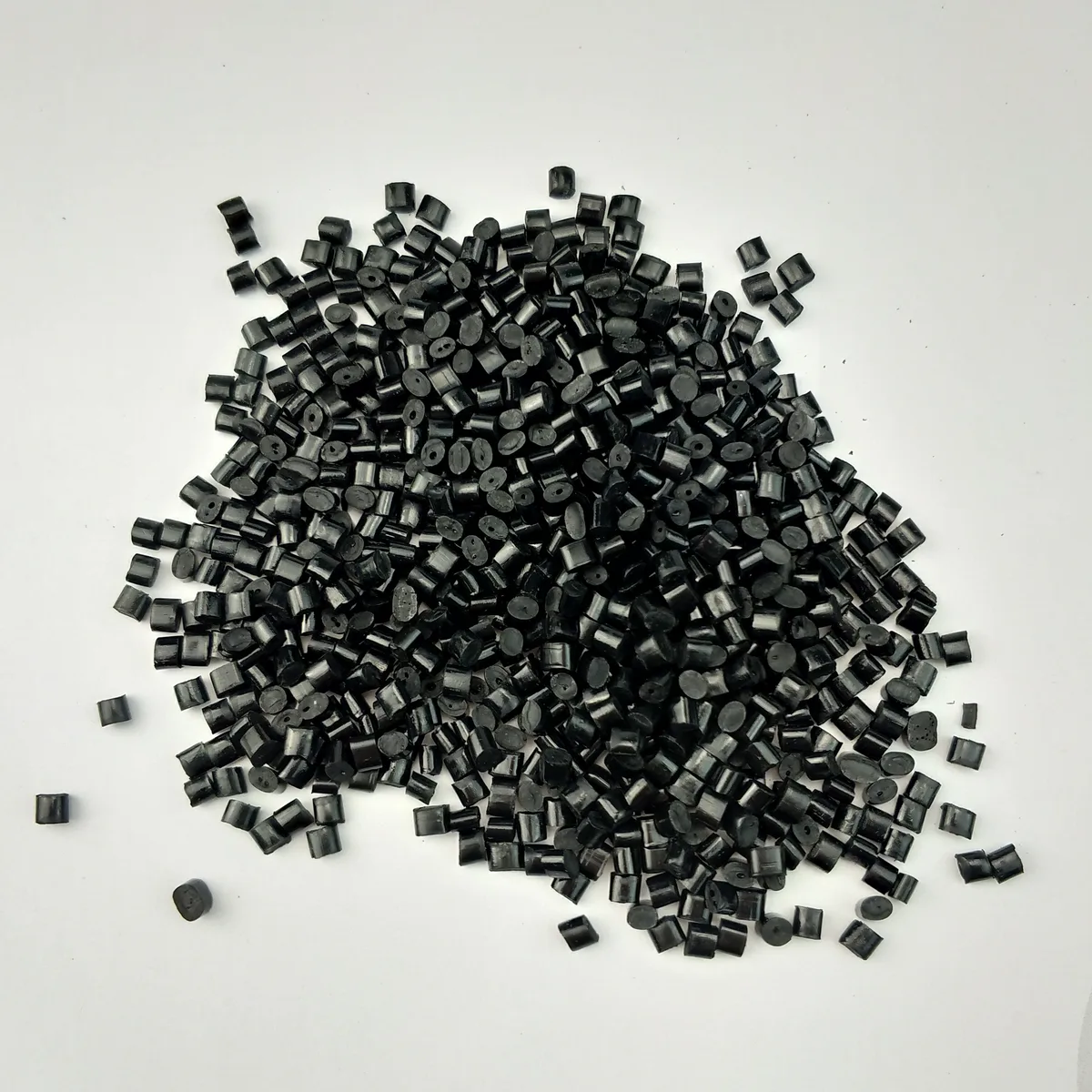 DGK-PC/ABS T85 black PC/ABS alloy pellets