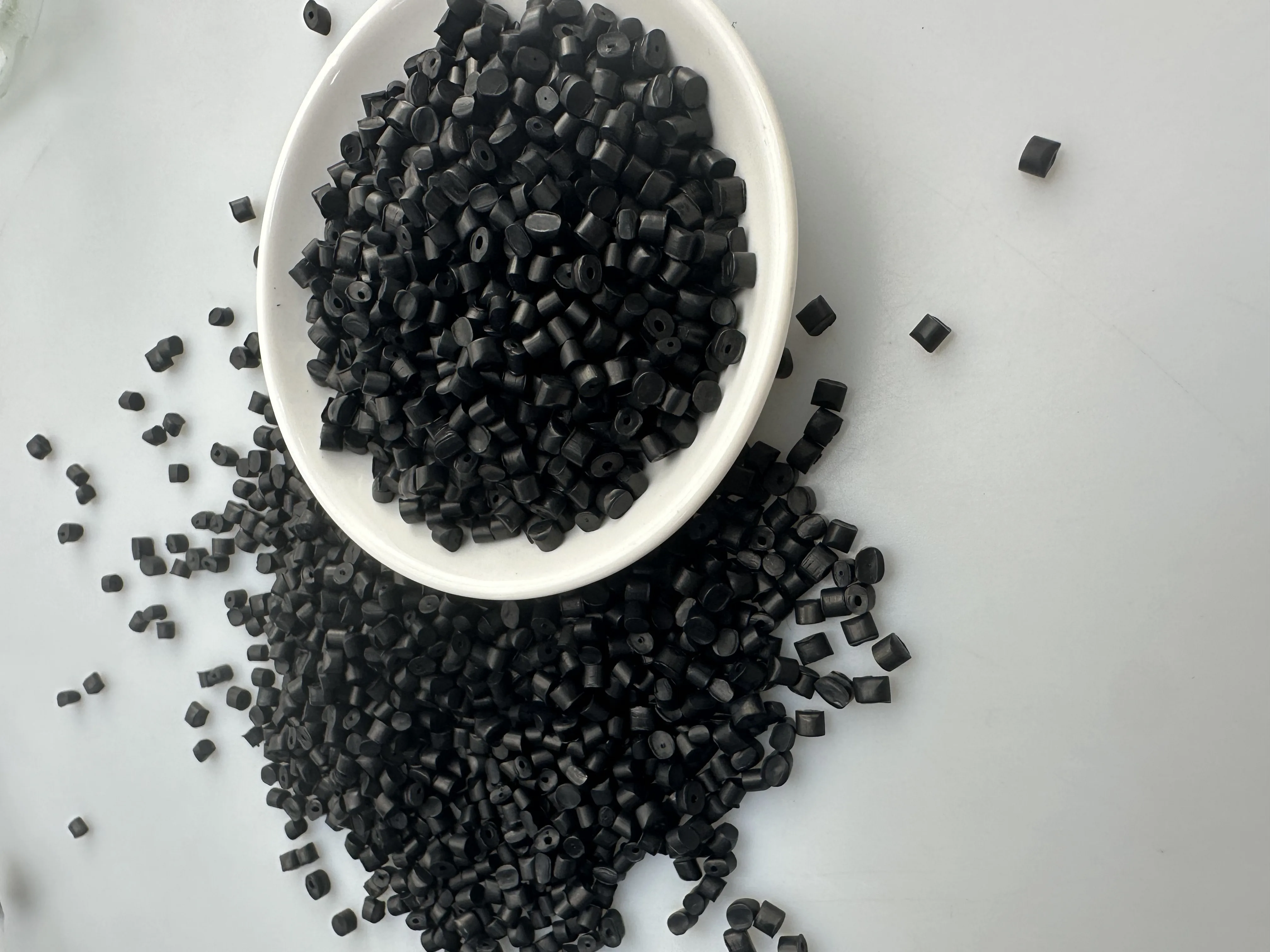 Extrusion and Injection Conductive PP DGK-PP DD3R1