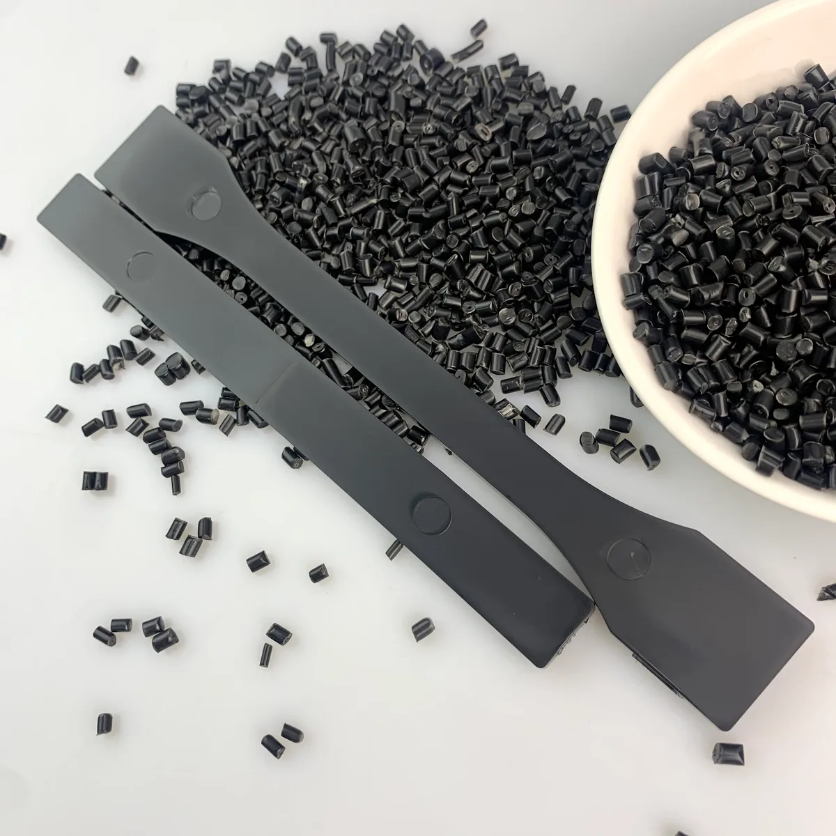 DGK-PPO/PA U35 PPO/PA alloy molded sample and pellets