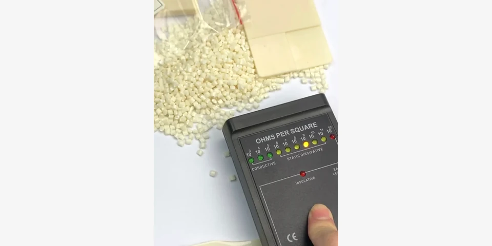 Local product image of DGK-ABS KJD678R-BZ antistatic ABS surface resistance testing used as an ESD material reference